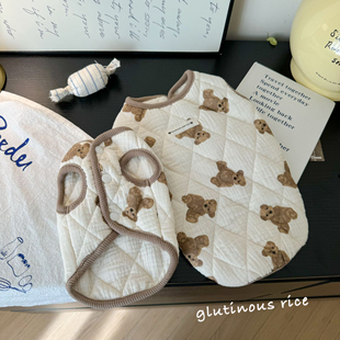 狗狗衣服棉纱秋冬新款可爱小熊印花马甲宠物猫咪小型犬比熊泰迪