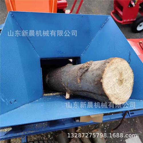 柴油树枝木材切片机移动式木屑机 果园枝条粉碎机