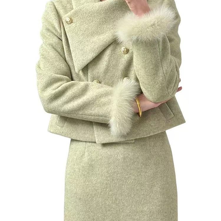 小香风羽绒套装女轻薄保暖今年流行爆款小个子外套冬