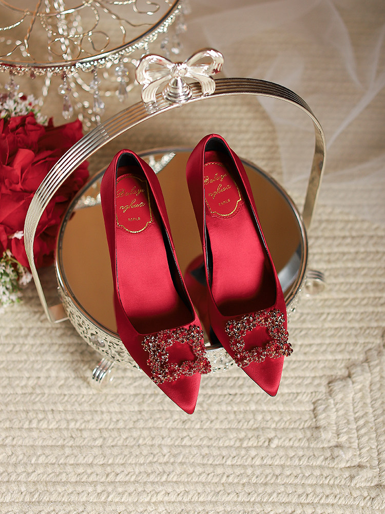 WEDDING SHOES BRIDAL SHOES XIUHE WEDDING DRESS WEDDING DRESS NOT TIRED FEET RED POINTED HEELS WOMENS STILETTO HEELS 2024 NEW