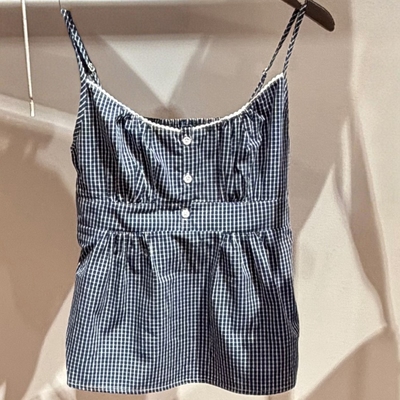 VM NY NB UR2026夏田园风花边格子三粒扣系带收腰吊带背心衬衫女