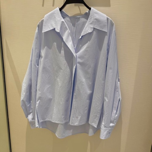 翻领斜门襟棉质长袖开襟衬衫