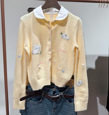 VM NY NB UR2026春甜美减龄娃娃领萌宠兔子刺绣针织开衫外套女ins
