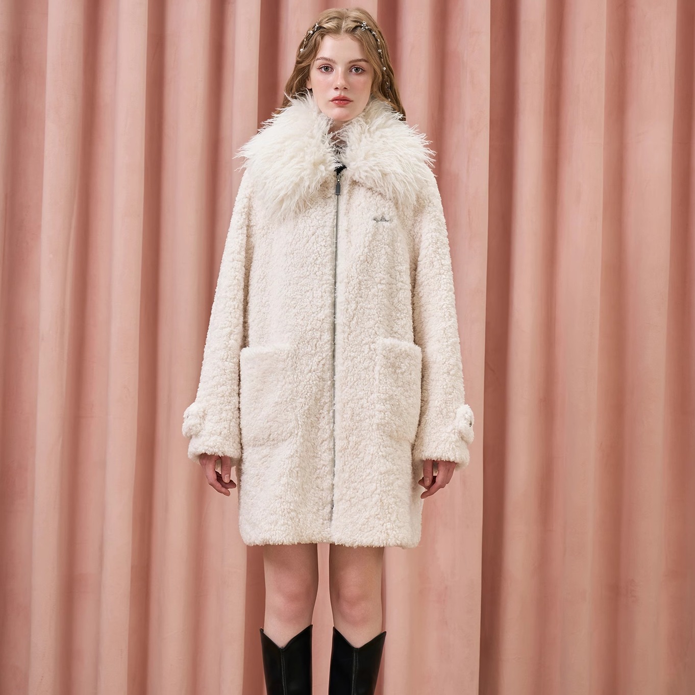 Three Quarters 25AW 慵懒风美杜莎毛领皮毛一 体中长款外套