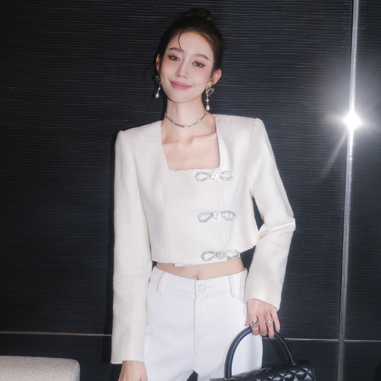 Masion.W 22新款 气质超Bling蝴蝶结水钻短外套上衣女木兰买手店