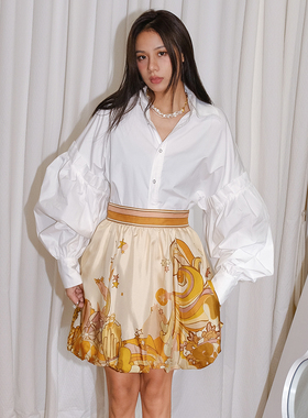 【折】LOST GENERAL白色宫廷百褶袖衬衫黑色泡泡花苞裙