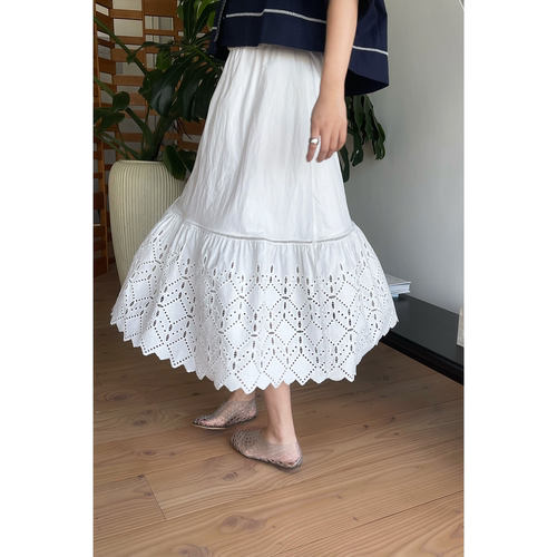 沈梦辰同款 Vena Label 26SS 镂空花边半身裙重工刺绣中长白色裙
