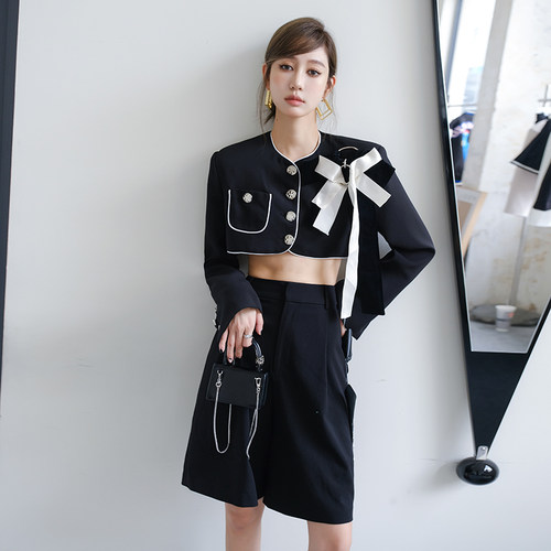 【折】ARTE PURA秋冬 双蝴蝶小香风短外套格子山茶花郁金香短裤