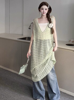 Three Quarters25SS 撞色V领针 织连衣裙