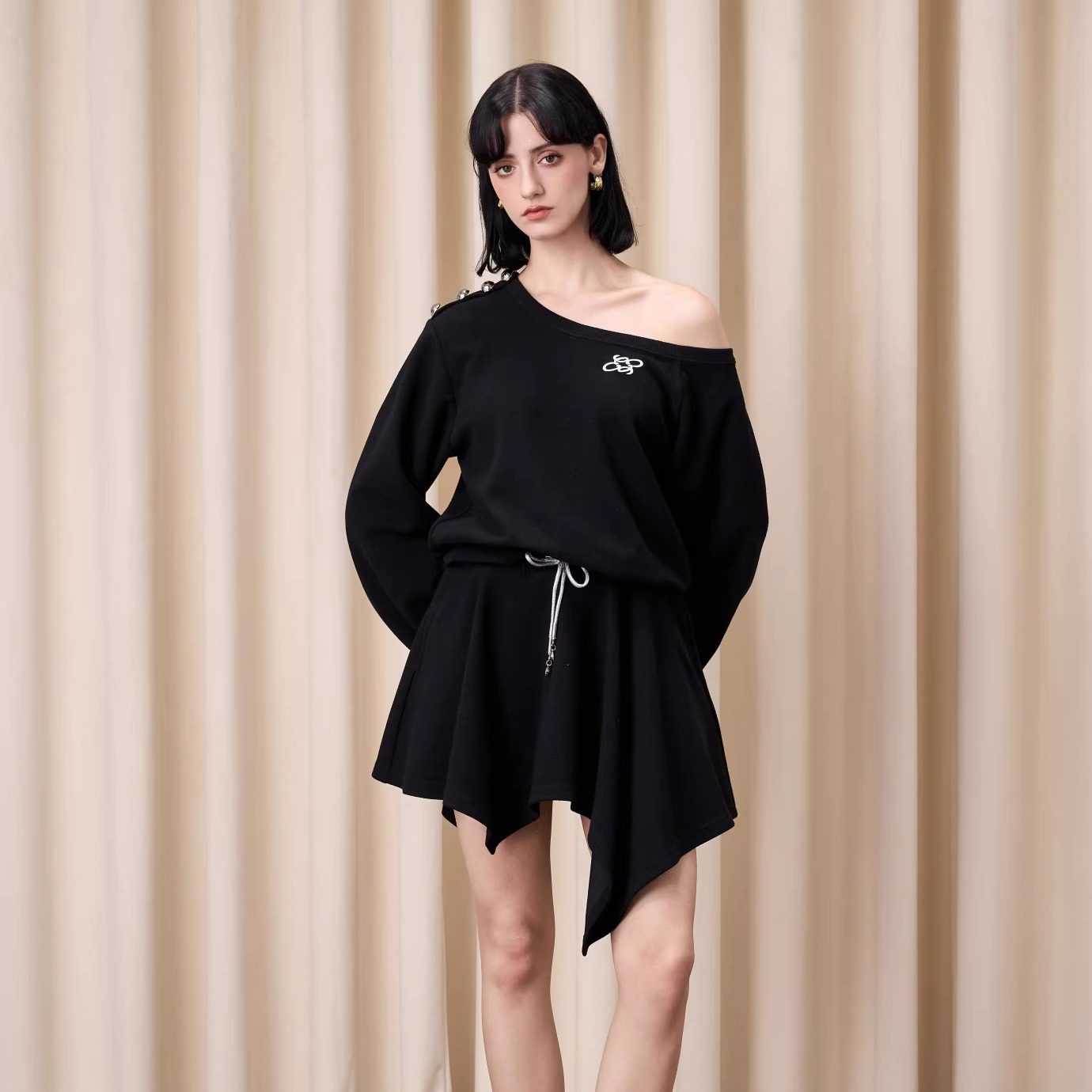 EIMISMOSOL 25AW新款 慵懒风斜肩卫衣半身裙套装,女装/女士精品,连衣裙,淘宝优惠券,粉丝福利购,淘宝优惠卷