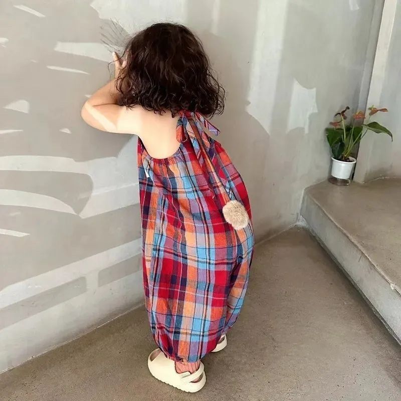 可爱兔子尾巴女童背带裤连体裤夏