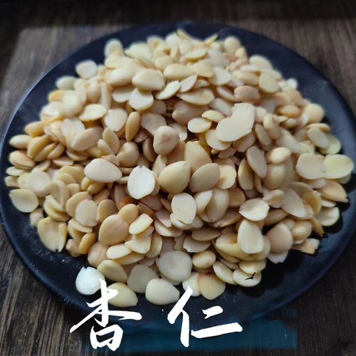 精选生北杏仁去皮去尖苦杏仁药用