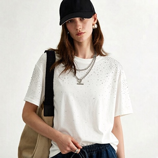 重工烫钻圆领短袖 T恤女打底衫 692 恩佳专享