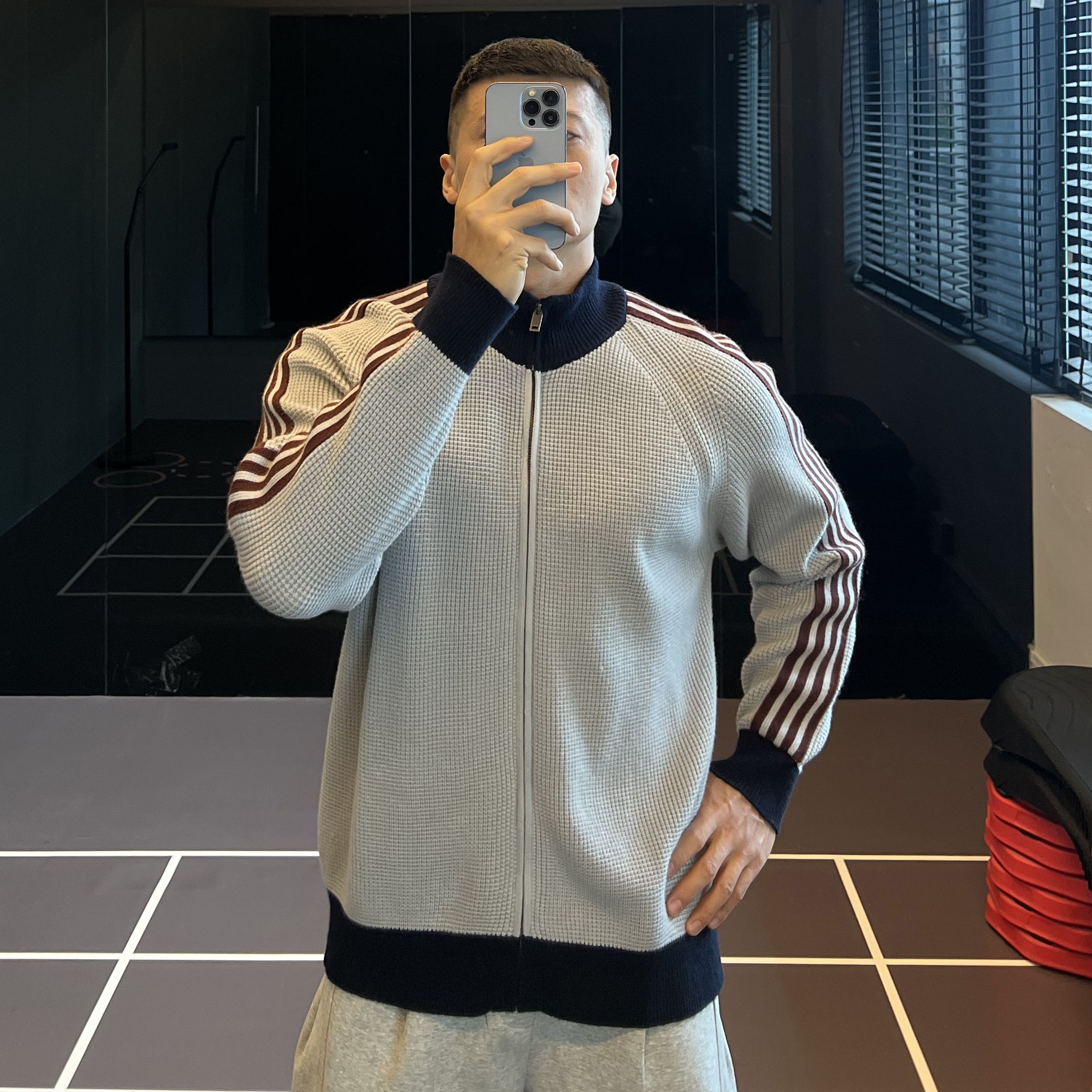 四条杠学院运动毛衣撞色针织衫男