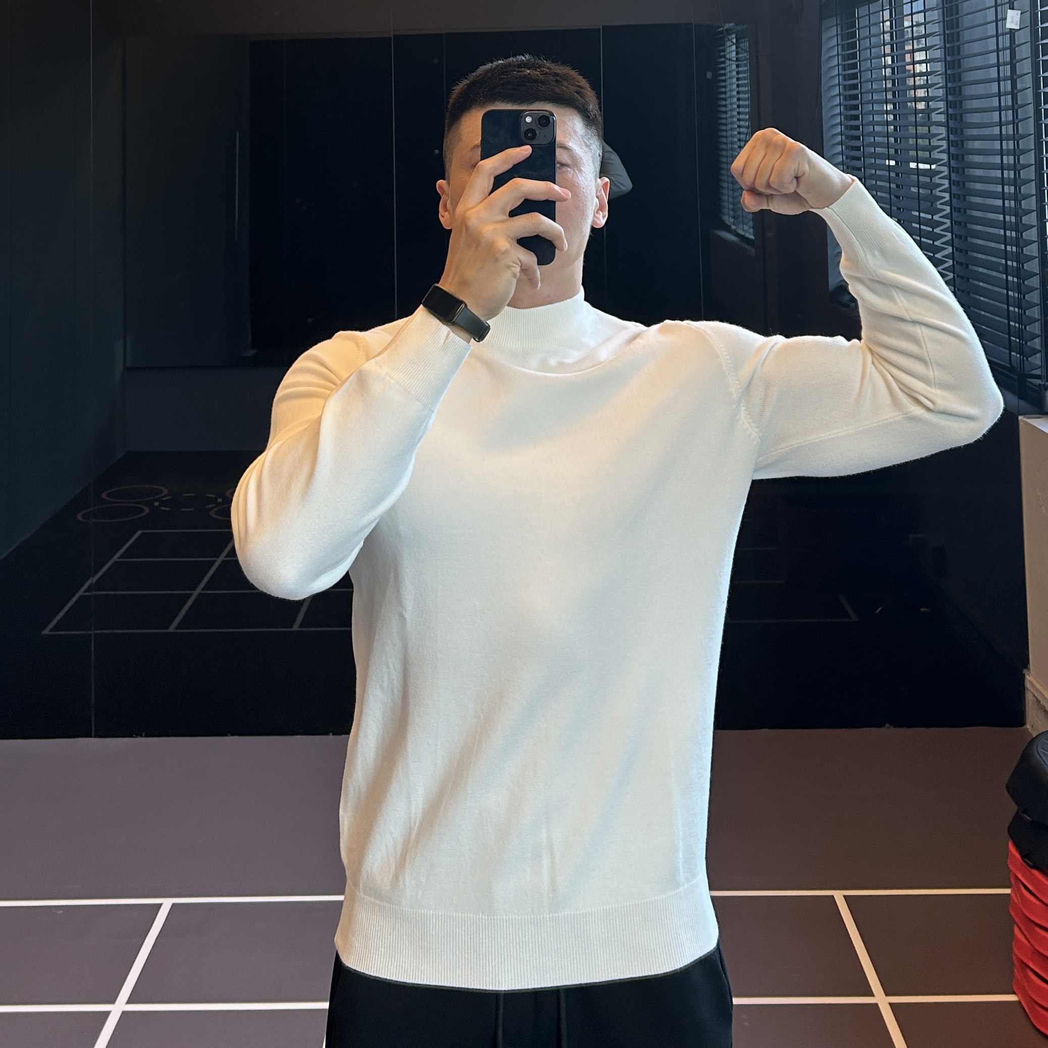 绵羊毛半高领保暖运动毛衣男秋冬