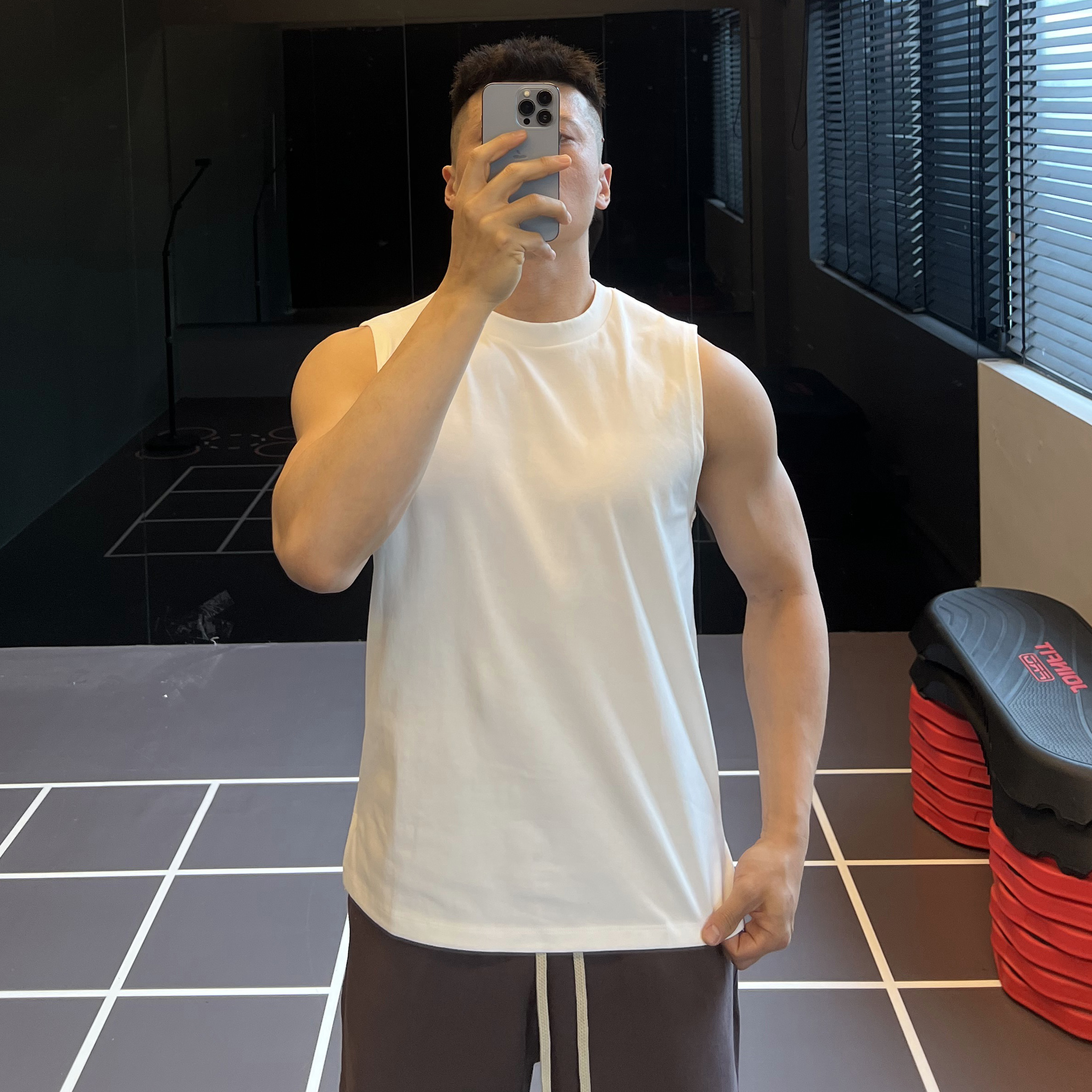 蜂窝网眼科技运动背心男士透气夏