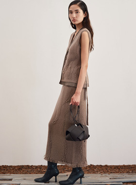 MAO MART原创｜春秋纯色时尚无袖背心系带羊毛镂空纹理马甲女