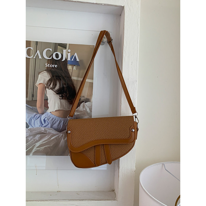 高级感小众马鞍包包女2026新款潮时尚斜挎包网红质感单肩小挎包女,箱包皮具/热销女包/男包,马鞍包,淘宝优惠券,粉丝福利购,淘宝优惠卷