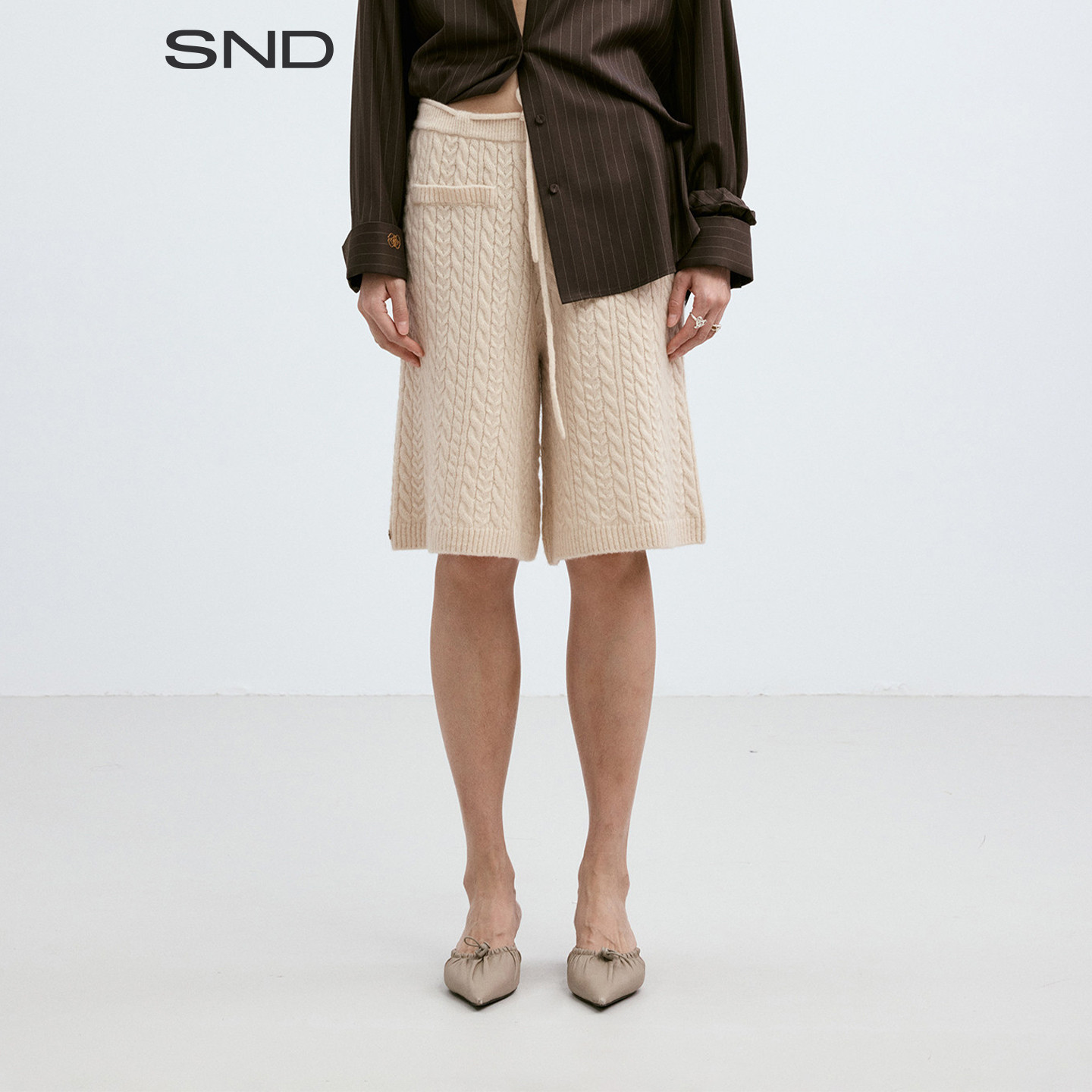 SNDPF26柔雾绞花短裤图片