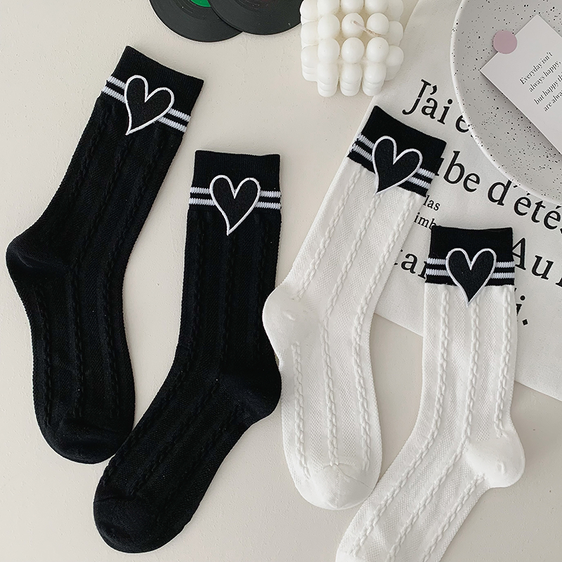 欧货手工爱心贴标黑白条纹袜子女