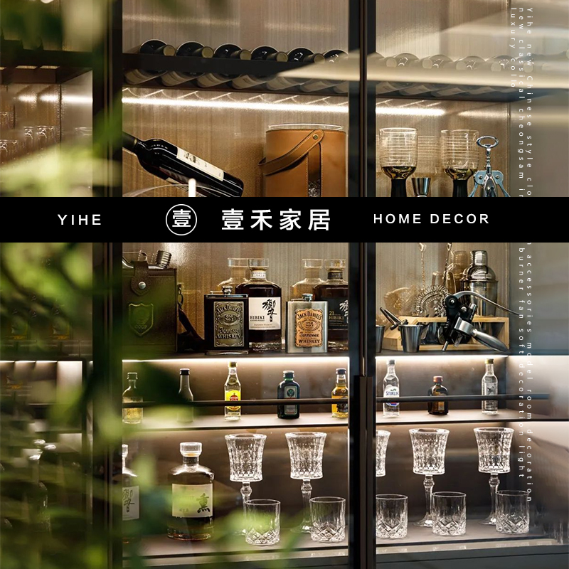 样板房展厅酒柜假威士忌清酒洋酒装饰仿真红酒空瓶摄影楼道具摆件