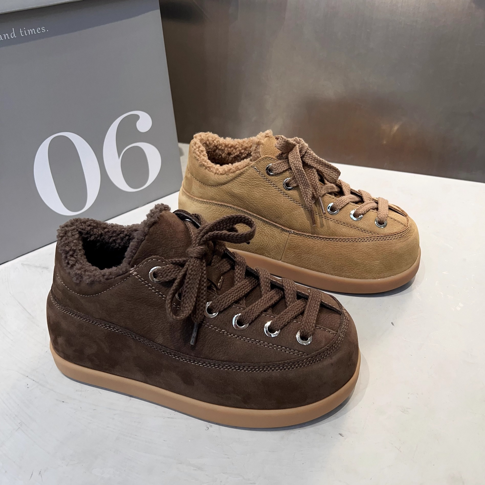 丑萌面包鞋女2025冬季新款真皮羊毛加厚保暖厚底增高百搭休闲棉鞋