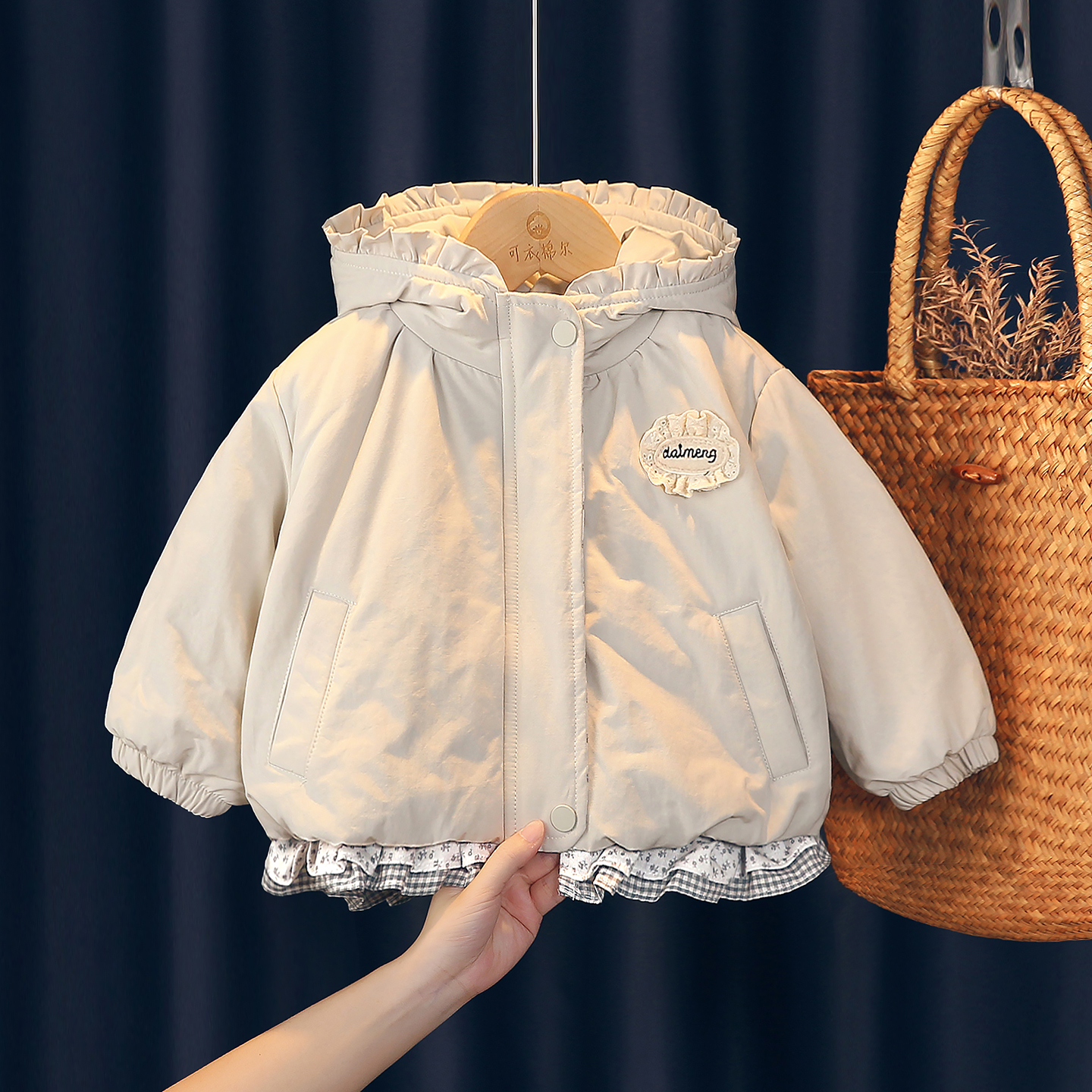 可衣棉尔女童冬季加厚保暖外套