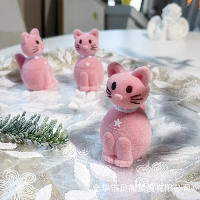 新款粉色猫咪戒指盒珠宝首饰盒可爱卡通饰品礼盒耳钉盒厂家
