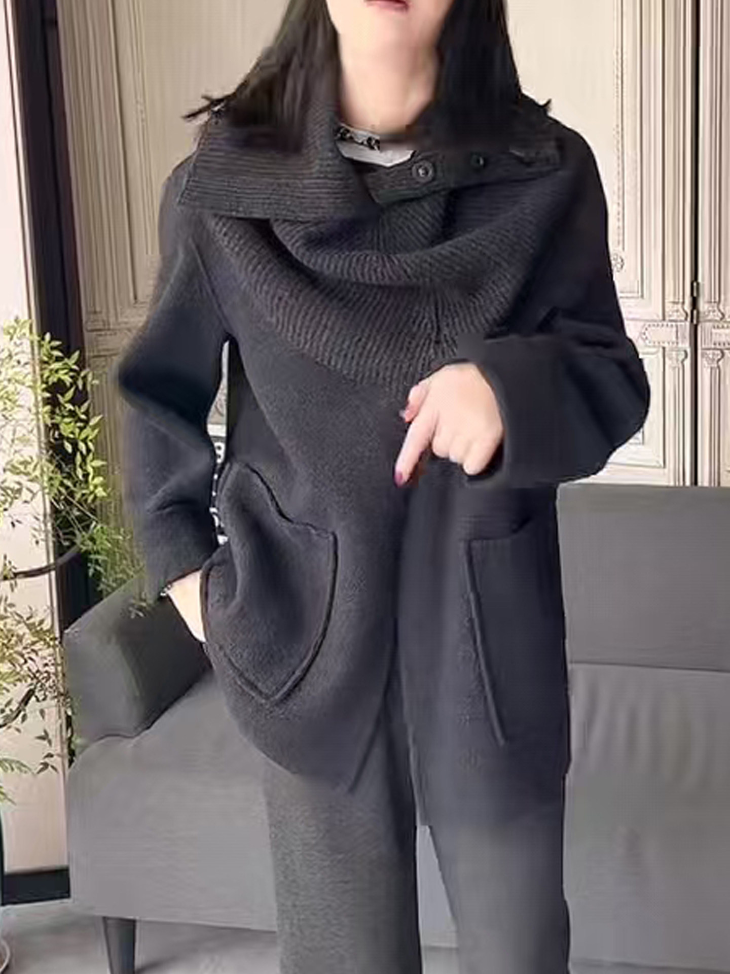 深圳南油＃2025秋冬新款香港巴黎五区AK围巾领宽松休闲大衣外套女
