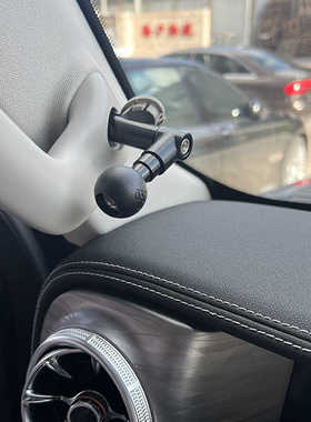 坦克300手机支架霸道普拉多A柱扶手车载兼容ram导航哈佛大狗H9