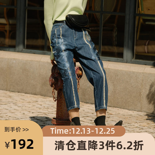 重工精致印绣，高包容度的宽松剪裁