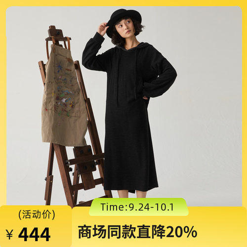百搭黑色帽子拼接尼龙材质具有层次感