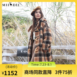 复古宽松渔夫扣羊羔毛外套234MD1471 谜底格子连帽大衣女2023冬款