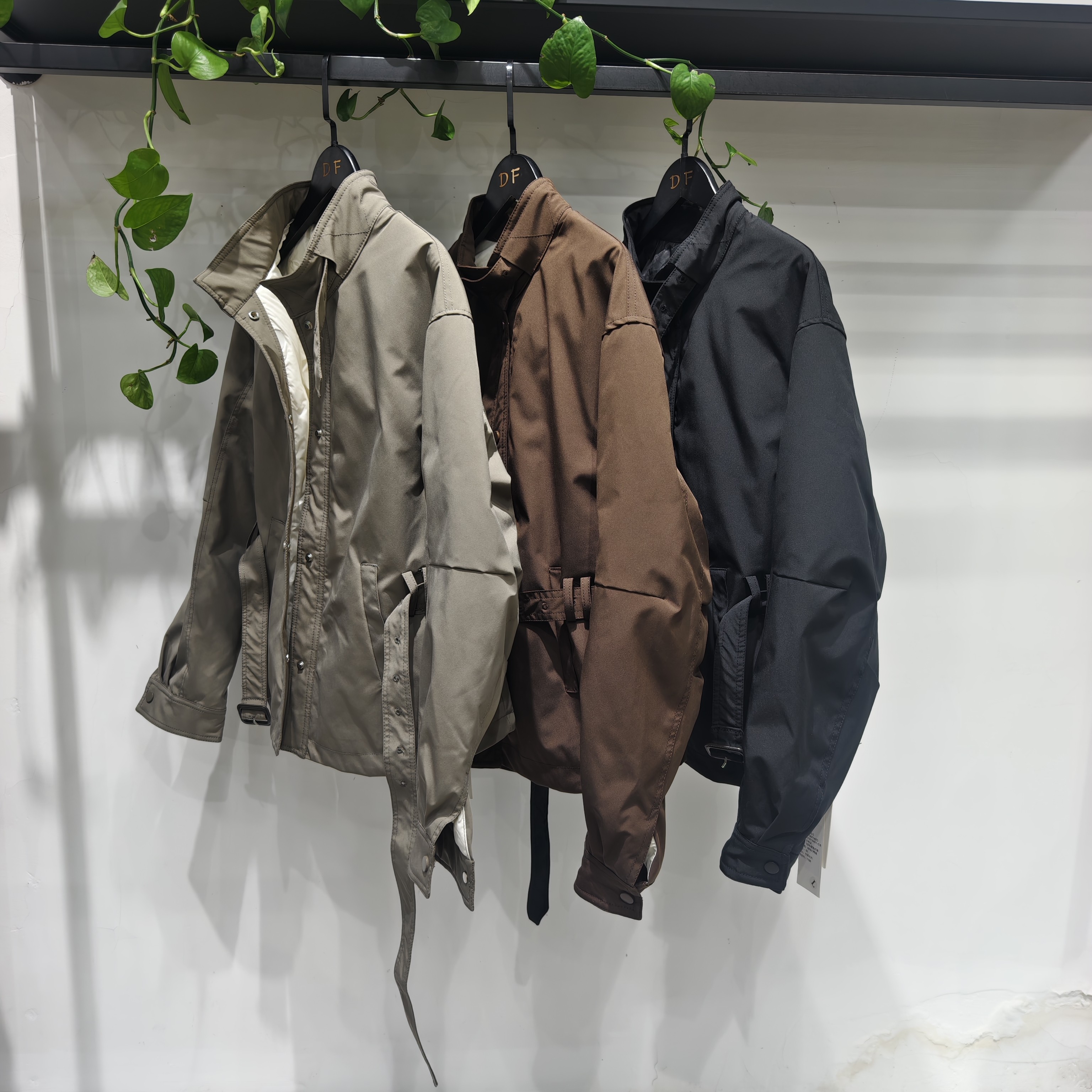 新款白鸭绒宽松型冬季百搭羽绒服