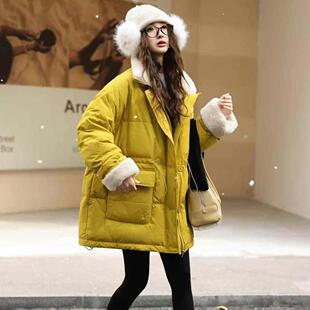 2025冬季新款韩版宽松大码收腰羊羔毛拼接加厚保暖立领羽绒服女