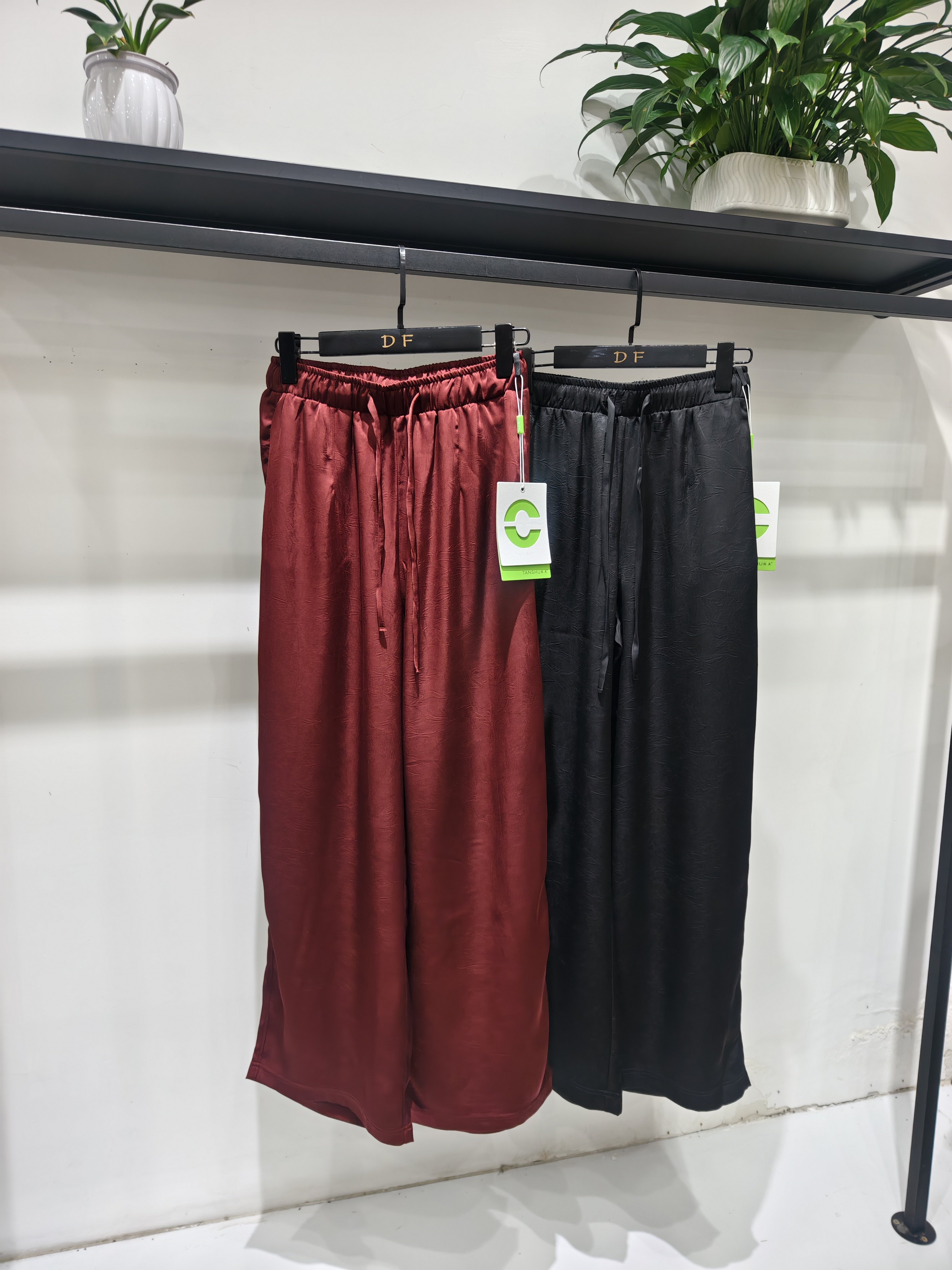 探束特价缎面休闲裤松紧腰抽绳夏季新款高腰显瘦直筒宽松阔腿裤女