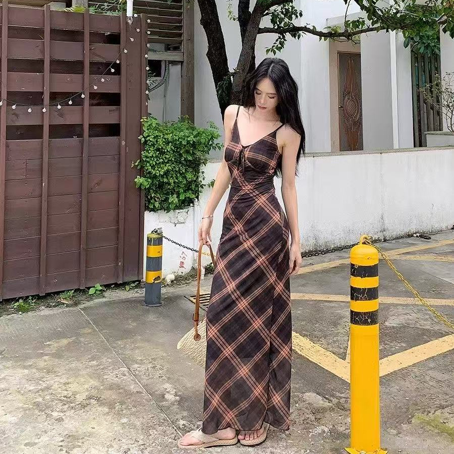 复古格子吊带裙小众设计感网纱连衣裙女夏季辣妹收腰A字裙长裙子