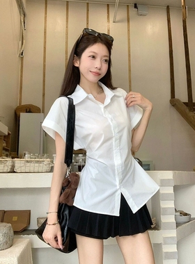 白色短袖POLO领衬衫女装夏季设计感收腰显瘦衬衣简约百搭开衫上衣