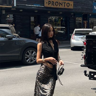 2025夏美式辣妹性感修身显瘦荡领设计感百搭飘带背心上衣欧美无袖