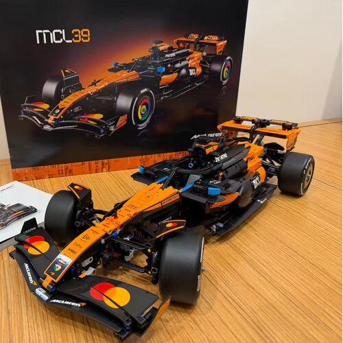 科技组系列迈凯伦F1MCL39赛车模型男孩子拼装积木高难度玩具42228