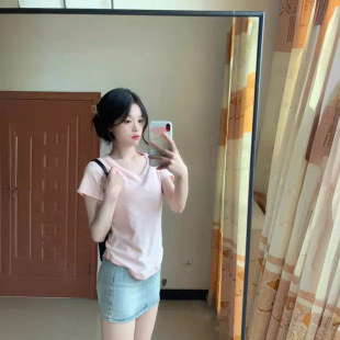 夏季新款基础百搭粉色V领短袖纯棉修身T恤女小众设计感打底衫女