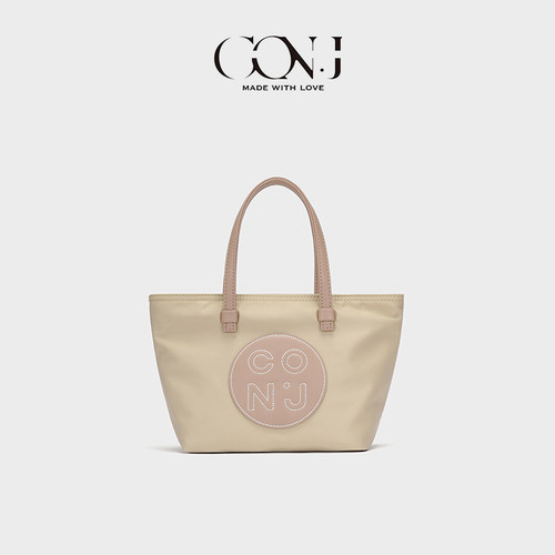 手提包镂空压字小通勤风精致