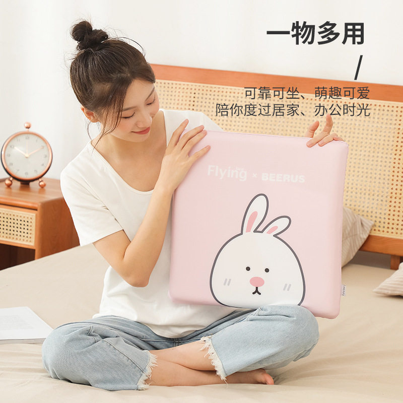 比鲁斯系列记忆棉汽车腰靠办公室皮垫凉感透气慢回弹柔软坐垫