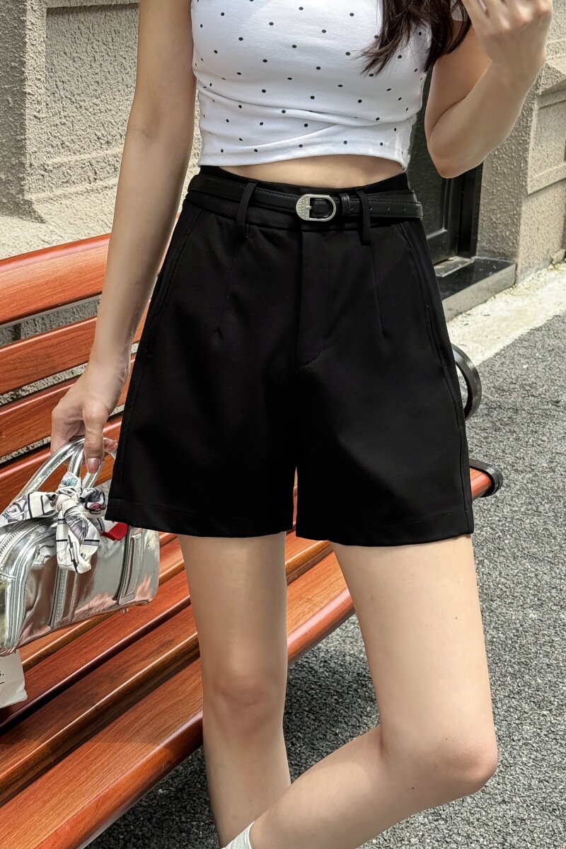 黑色针织a字短裤女24夏季92002复古小个子高腰显瘦遮胯薄款阔腿裤