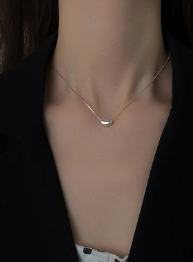 法国coss koko相思豆项链女锁骨链简约小众设计感气质吊坠冷淡风