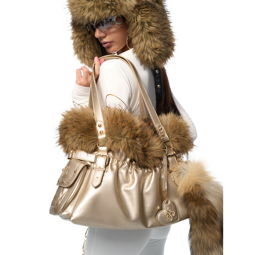 原创辣妹大容量毛毛腋下单肩包女