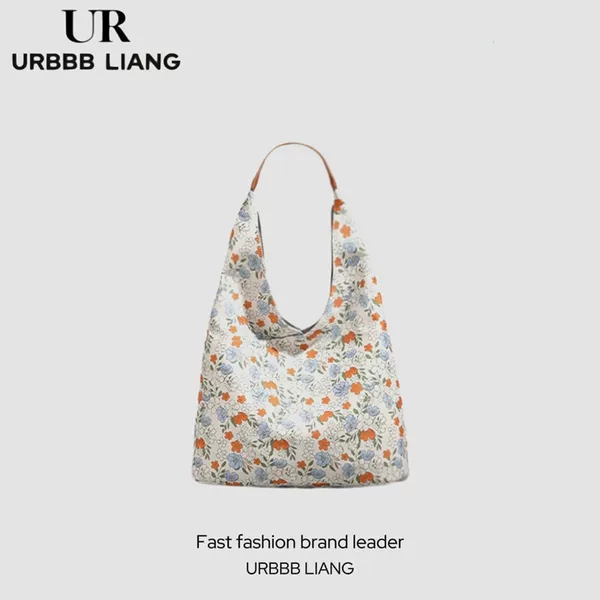 Товары от CLIANGK KITTY 香港品牌店