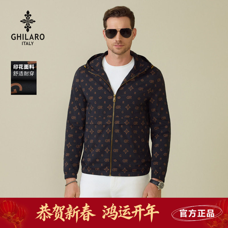 雷迪波尔旗下品牌古劳吉那诺时尚休闲满身字母印花连帽夹克外套