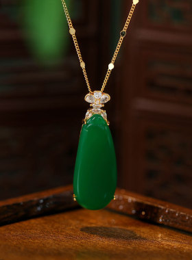 正阳绿高冰种仿翡翠吊坠缅甸a货18K金镶嵌正品女水滴玉坠妈妈礼物