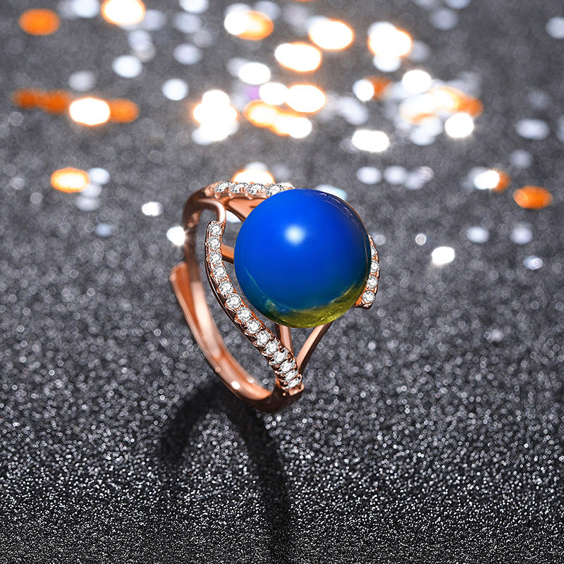 创意设计时尚名媛风镀 18K玫瑰金镶嵌优化蓝珀琥珀戒指送长辈礼物